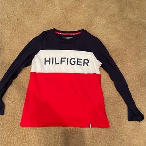 tommy holdover long sleeve. size M